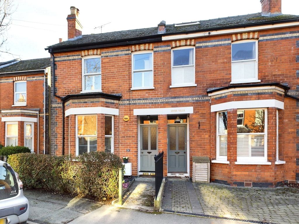 3 bed semidetached house to rent in Langdon Road, Cheltenham