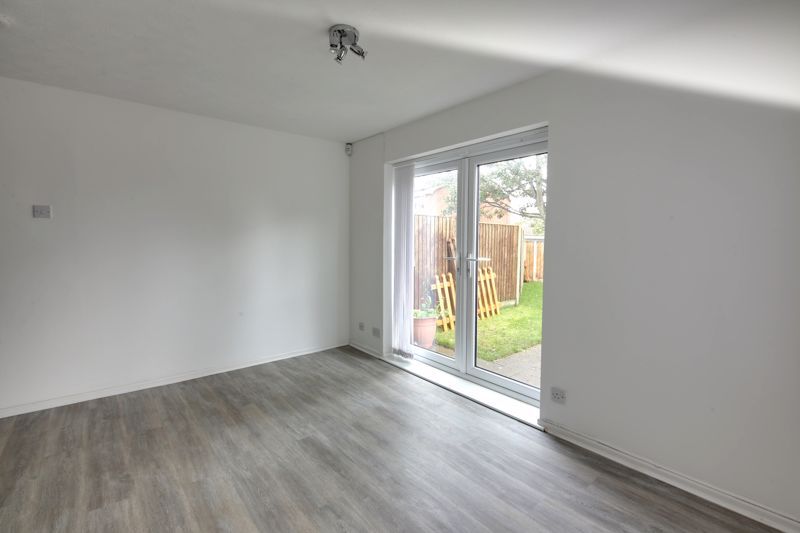 1 bed semidetached house to rent in Neptune Close, Murdishaw, Runcorn