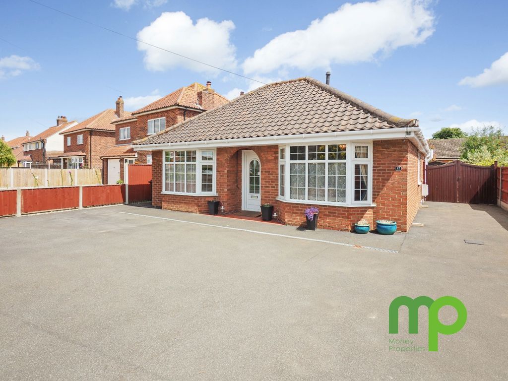 4 bed bungalow for sale in Melton Road, Wymondham, Norfolk NR18 Zoopla