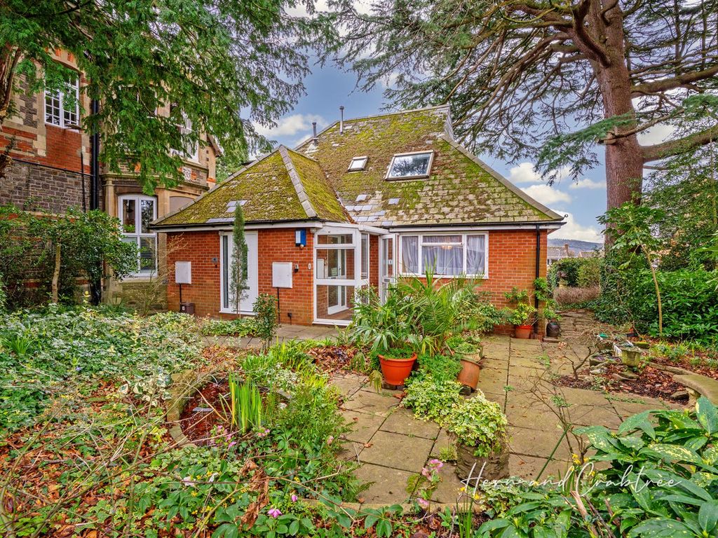 2 bed for sale in Pencisely Road, Llandaff, Cardiff CF5, £