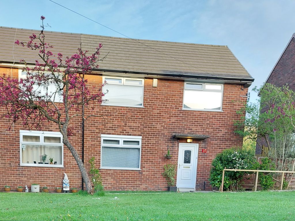 3 bed semidetached house for sale in Walmersley Rd Area, Bury, Lancs