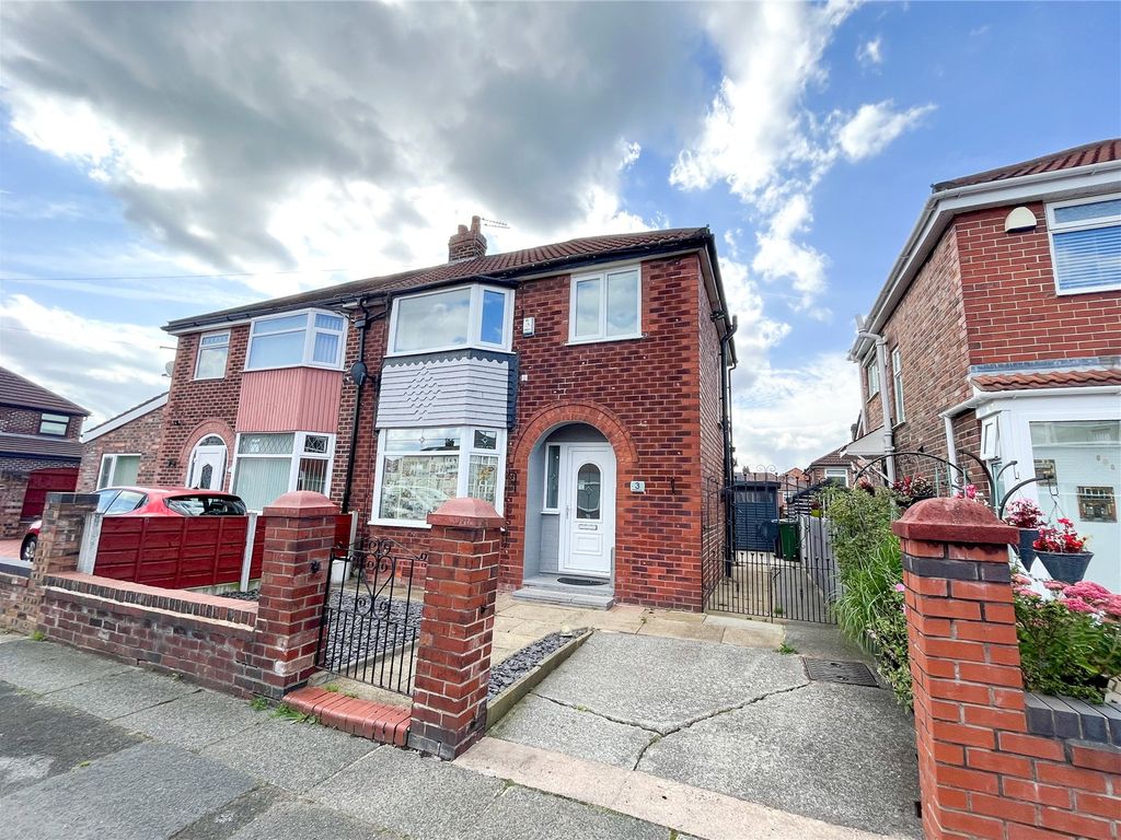 3 bed semidetached house for sale in Peakdale Road, Droylsden