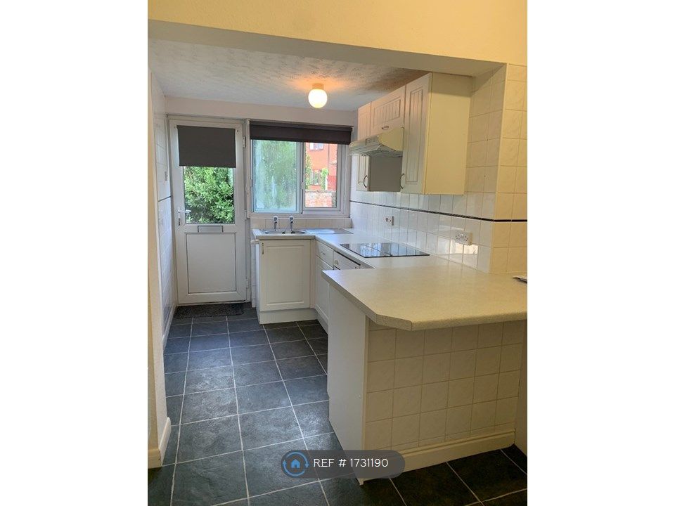 2 bed terraced house to rent in Middleton Terrace, Near Tadcaster LS24