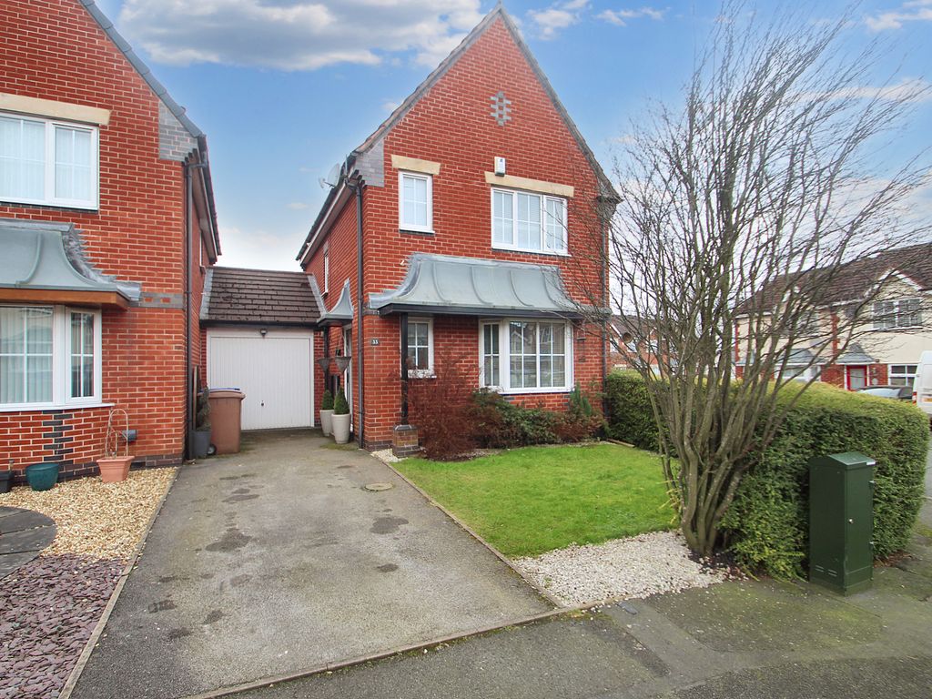 3 bed linkdetached house for sale in Bowlers Close, StokeOnTrent ST6