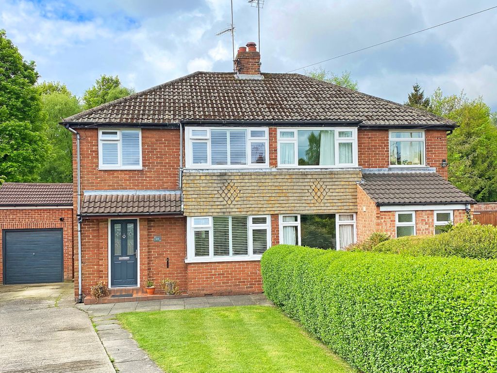 3 bed semidetached house for sale in Forest Way, Harrogate HG2 Zoopla