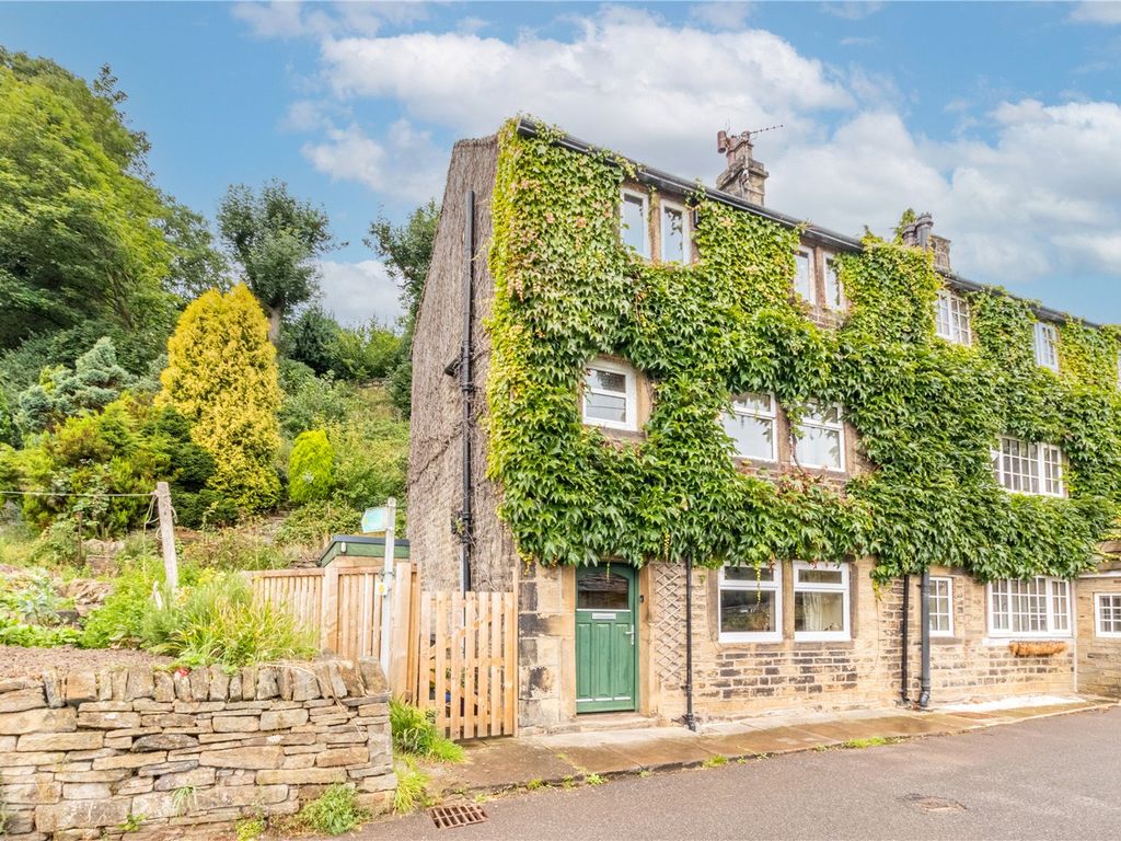 3 bed semidetached house for sale in Holt Lane, Holmfirth, West