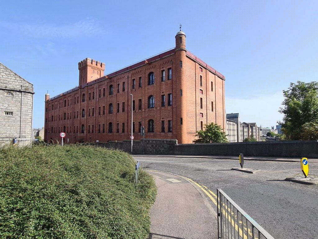 2 bed flat for sale in Maberly Street, Aberdeen AB25, £110,000 Zoopla