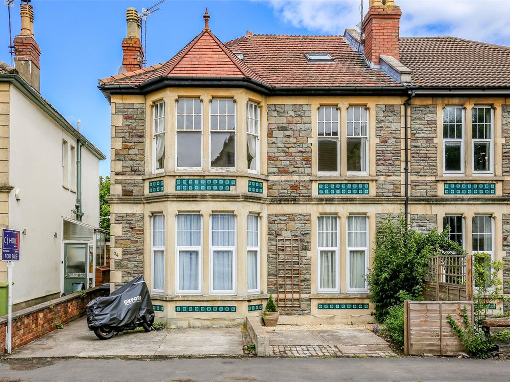 1 bed flat for sale in Linden Road, Westbury Park, Bristol BS6, £