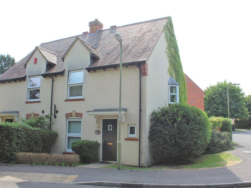 2 bed semidetached house for sale in Watery Lane, Church Crookham