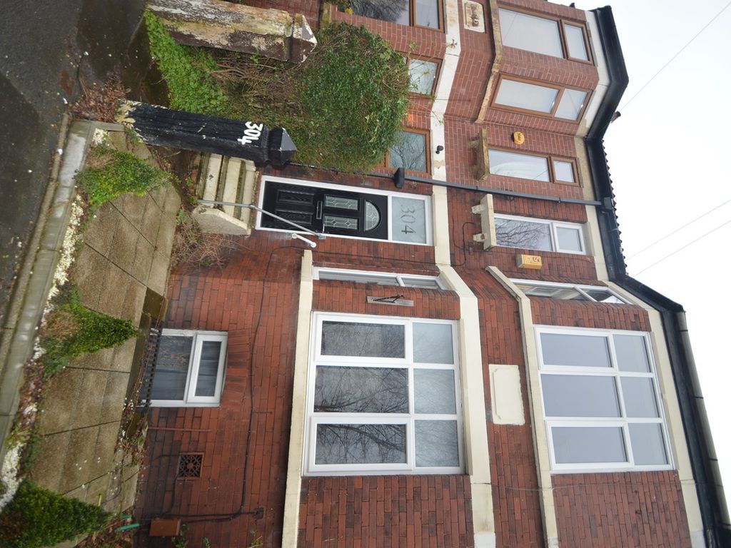 3 bed terraced house for sale in Cheadle Heath, Stockport, Cheshire SK3