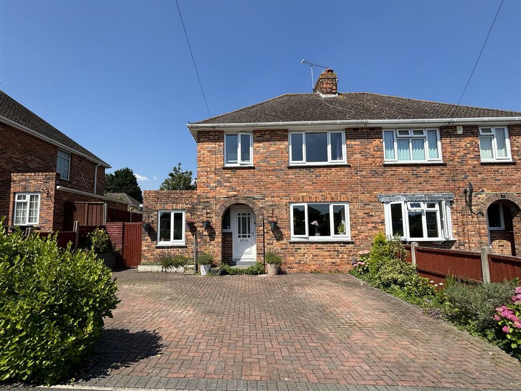 3 bed semidetached house for sale in Pearce Road, Upton, Poole BH16, £