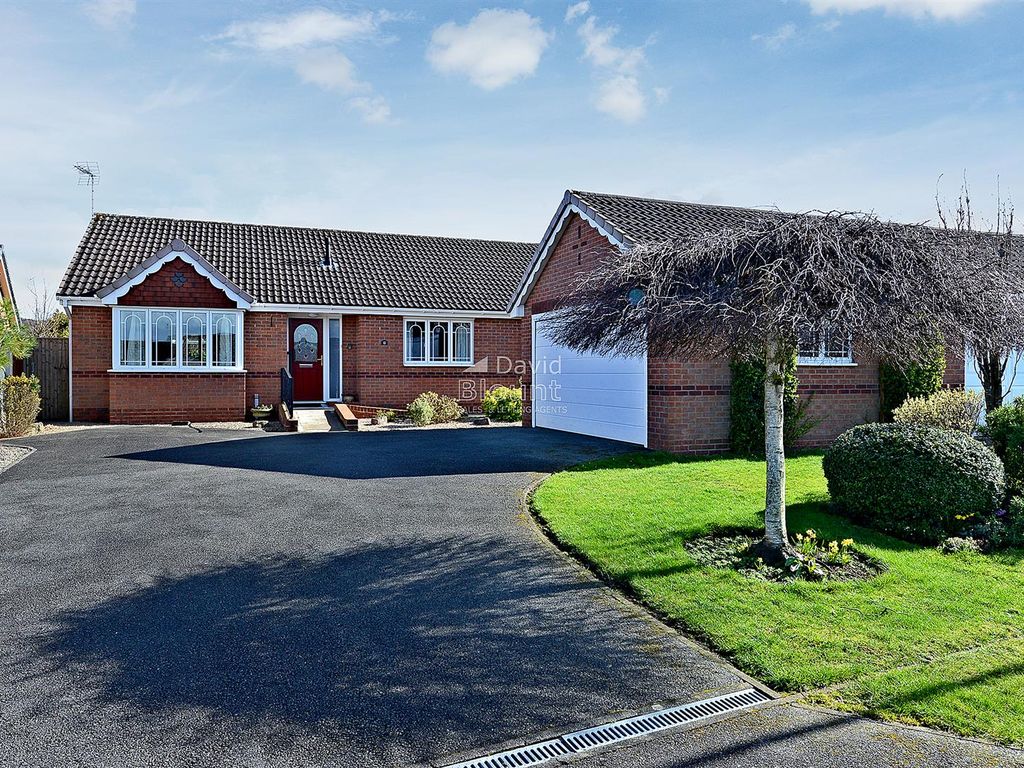 3 bed detached bungalow for sale in Pavilion Gardens, Skegby, SuttonIn