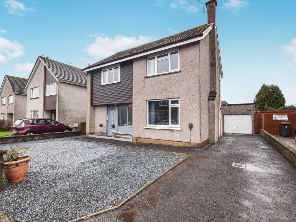3 bed detached house for sale in Broomhill Avenue, Perth PH1, £279,000 Zoopla