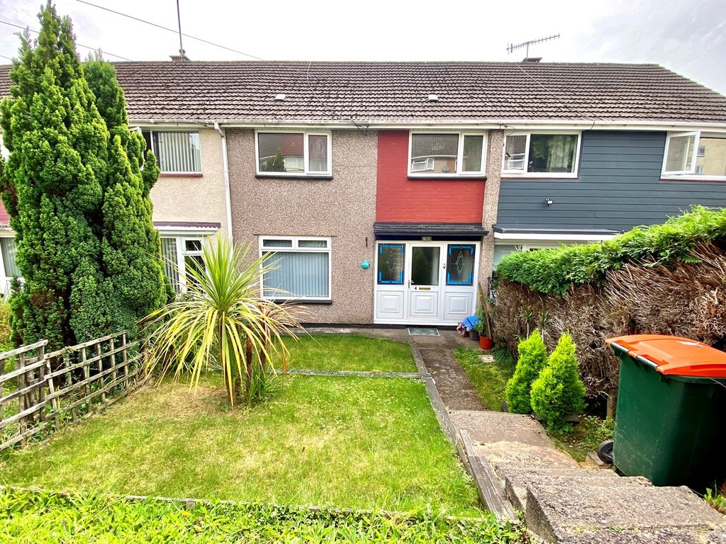 3 bed terraced house for sale in Darent Close, Bettws, Newport NP20, £