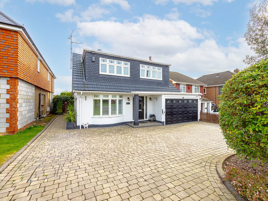 4 bed detached house for sale in High Road, Benfleet SS7, £650,000 Zoopla