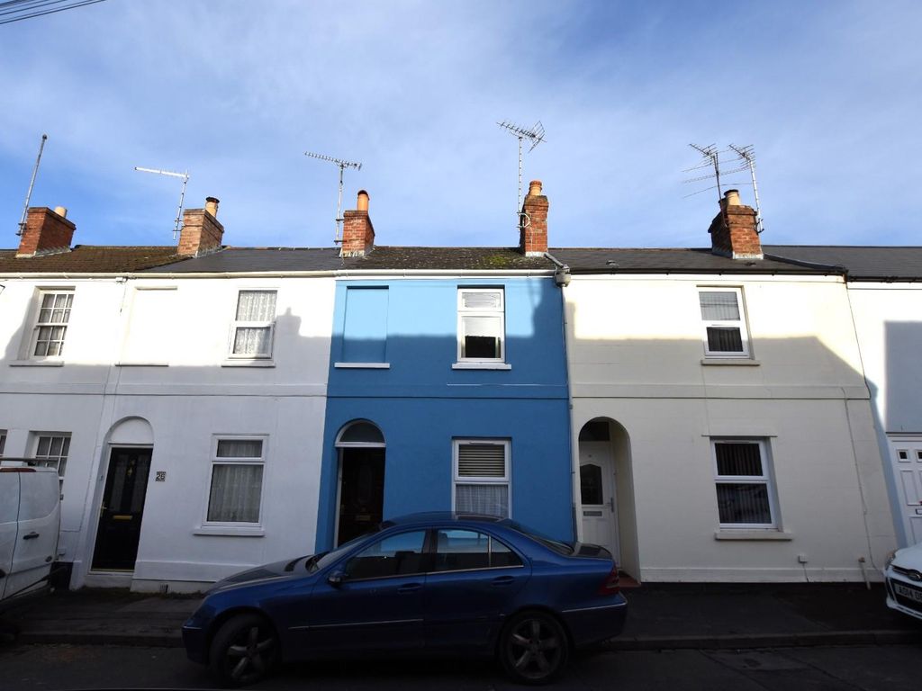 2 bed terraced house to rent in Rosehill Street, Cheltenham GL52, £