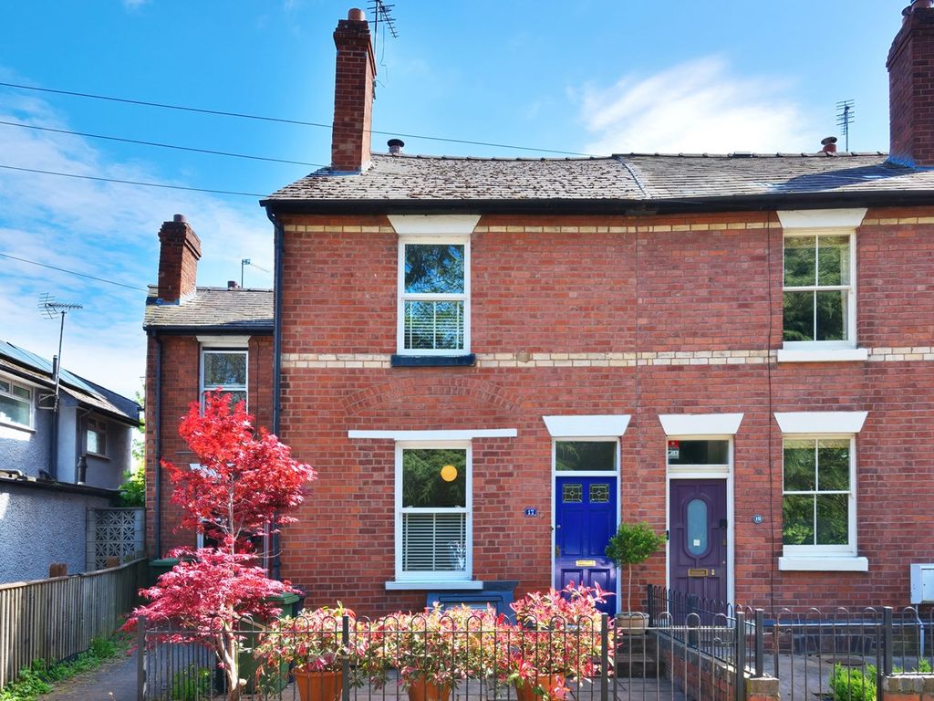 4 bed end terrace house for sale in Mill Street, Hereford HR1, £355,000