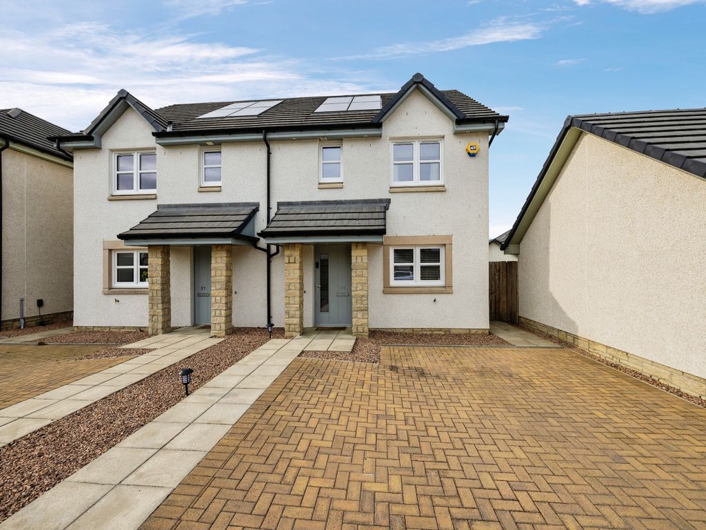 3 bed semidetached house for sale in James Young Avenue, Uphall