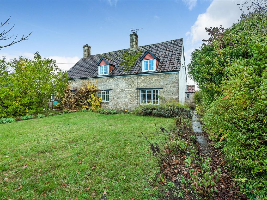 4 bed detached house for sale in Lower Stanton St. Quintin, Chippenham