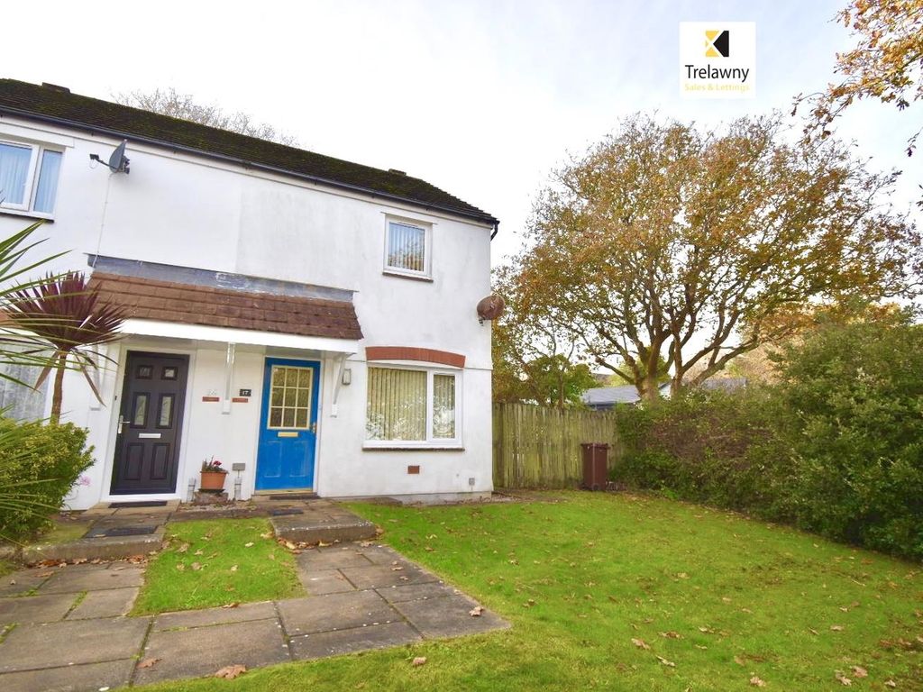 2 bed semidetached house for sale in Trenoweth Road, Swanpool