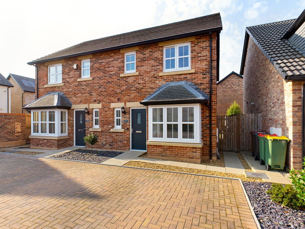 3 bed semidetached house for sale in Birch Tree Way, Cottam, Preston