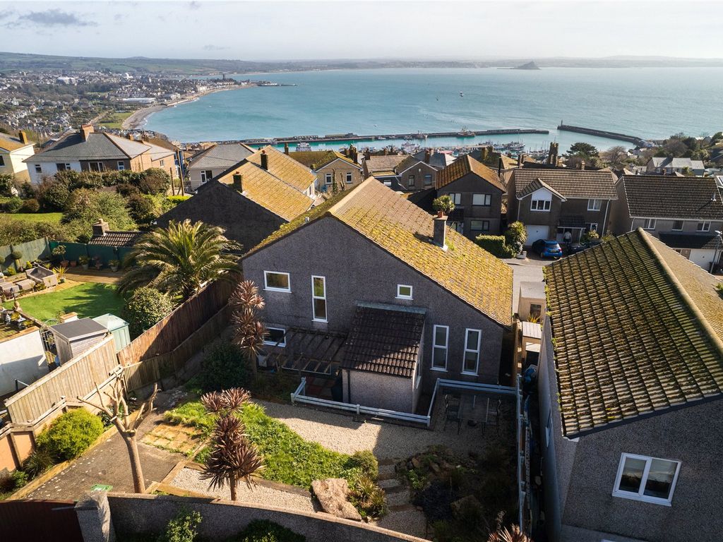 3 bed detached house for sale in Gurnick Road, Newlyn TR18, £480,000