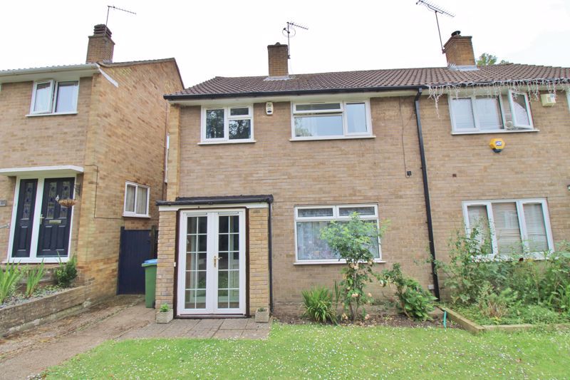3 bed semidetached house for sale in Springfield Avenue, Swanley BR8