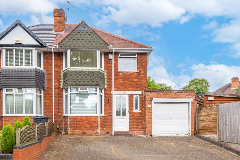 3 bed semidetached house for sale in Wilmington Road, Quinton