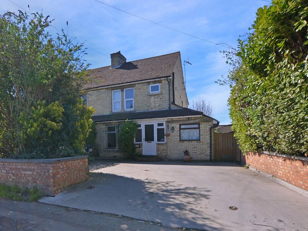 4 bed semidetached house for sale in Coldhams Lane, Cherry Hinton
