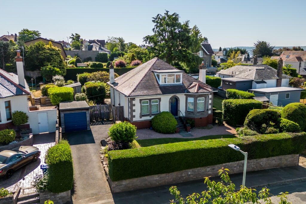 4 bed detached house for sale in Hillside Road, Dundee DD2 Zoopla