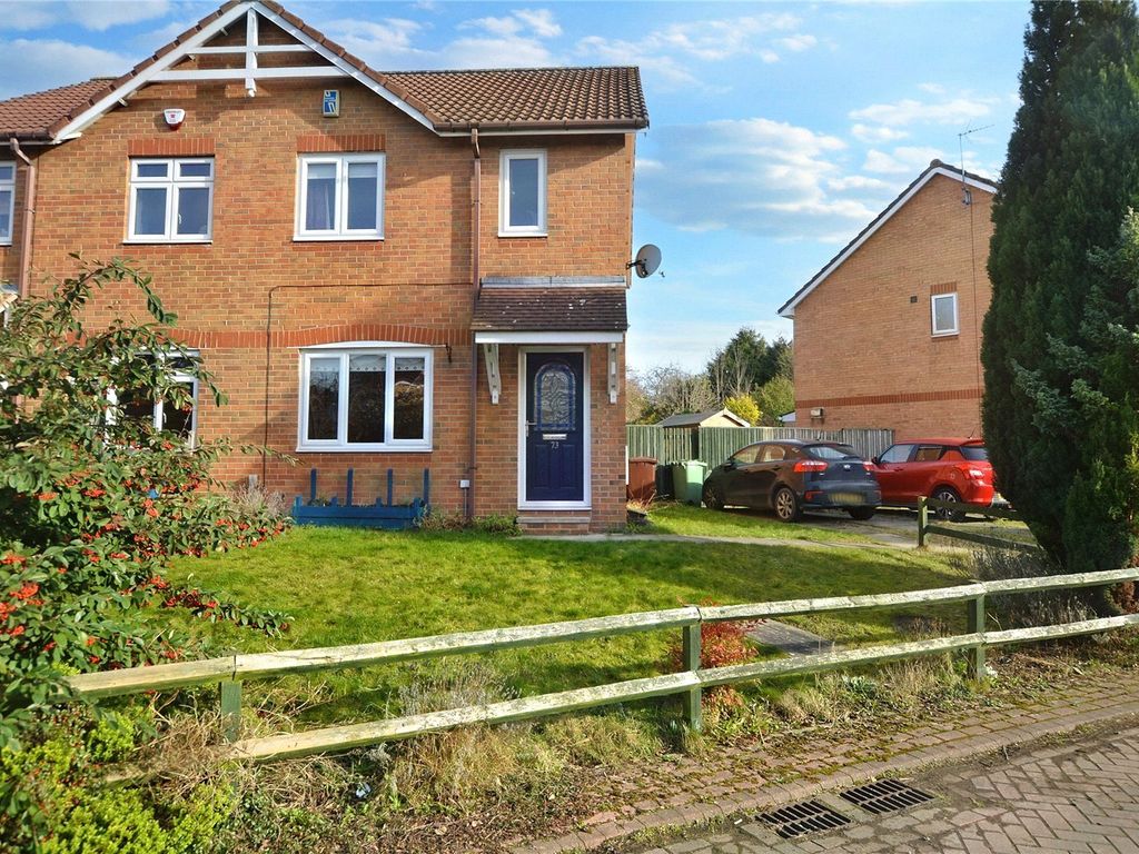 3 bed semidetached house for sale in Orchard Way, Rothwell, Leeds LS26