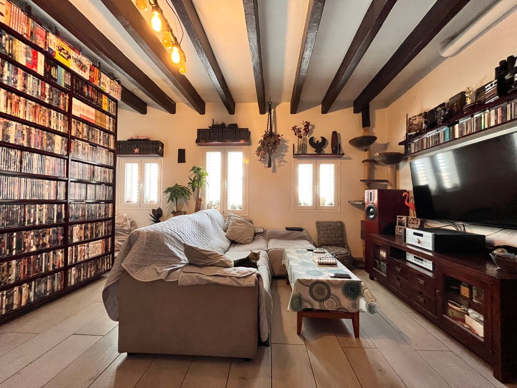 2 bed apartment for sale in San Antonio, Balearic Islands, Spain