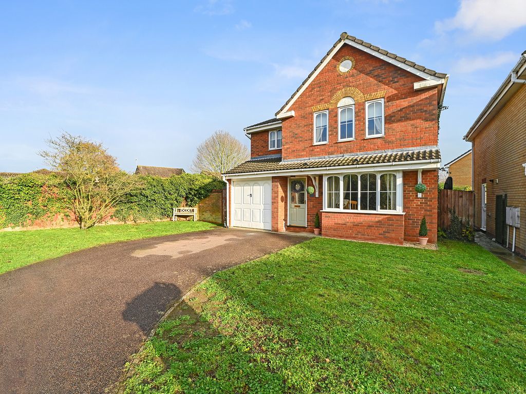 4 bed detached house for sale in Elmswell, Bury St Edmunds, Suffolk ...