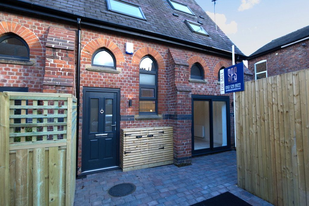 3 bed semidetached house for sale in Albert Hill Street, Didsbury