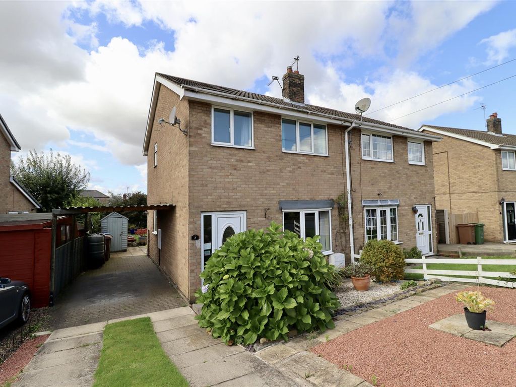 3 bed semidetached house for sale in Cherry Drive, HolmeOnSpaldingMoor, York YO43, £150,000