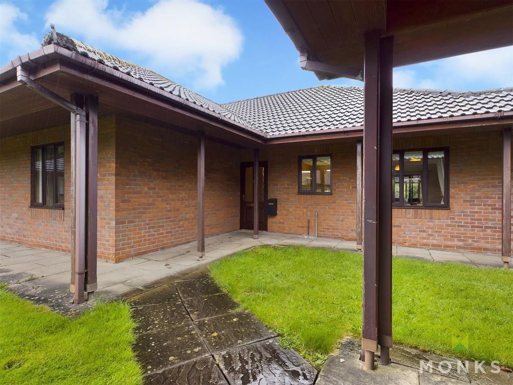 2 bed semidetached bungalow for sale in 34 Meadowbrook Court, Gobowen