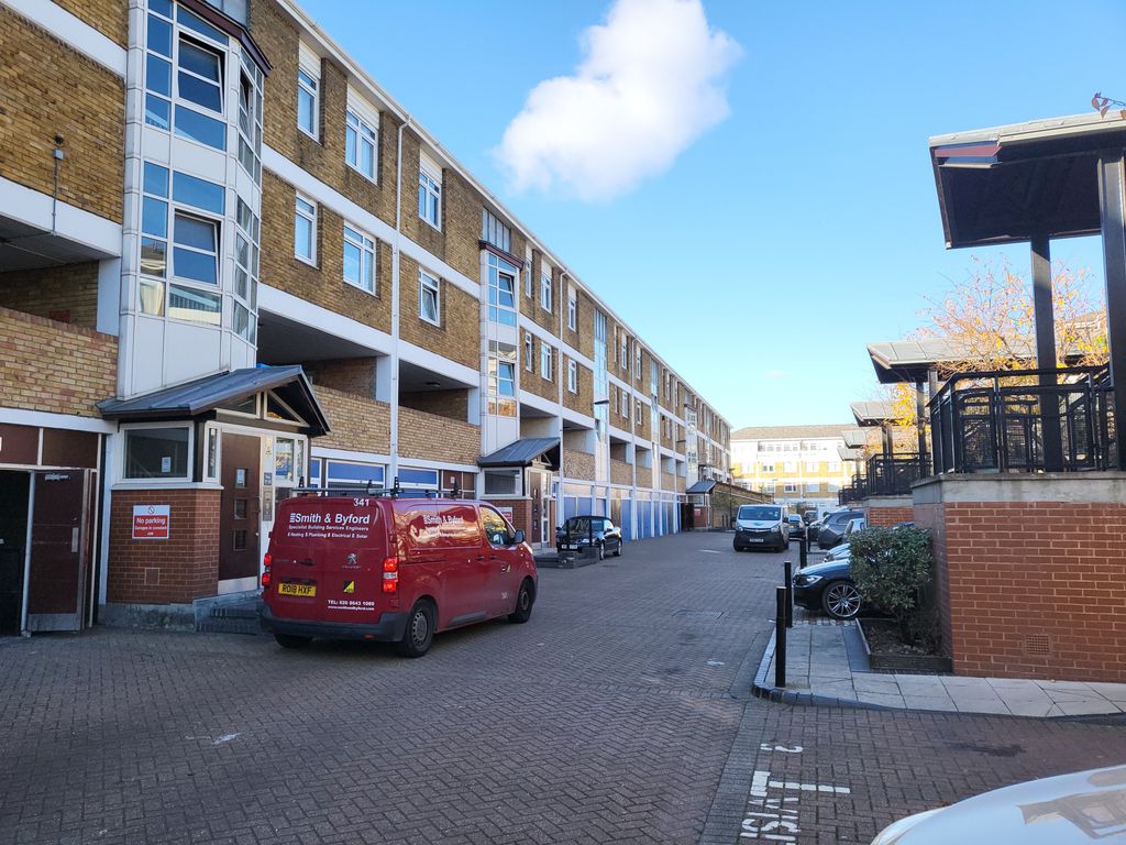 Baltic House Flat 26, London SE5  