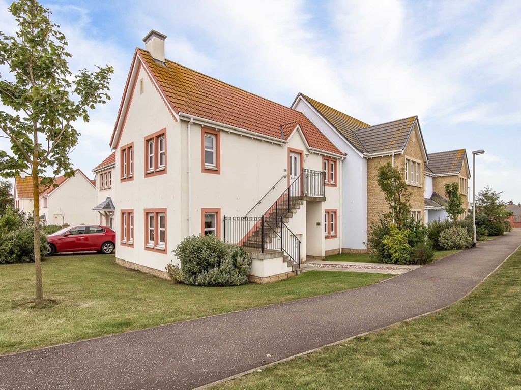 2 bed flat for sale in Acorn Court, Cellardyke, Anstruther KY10 Zoopla