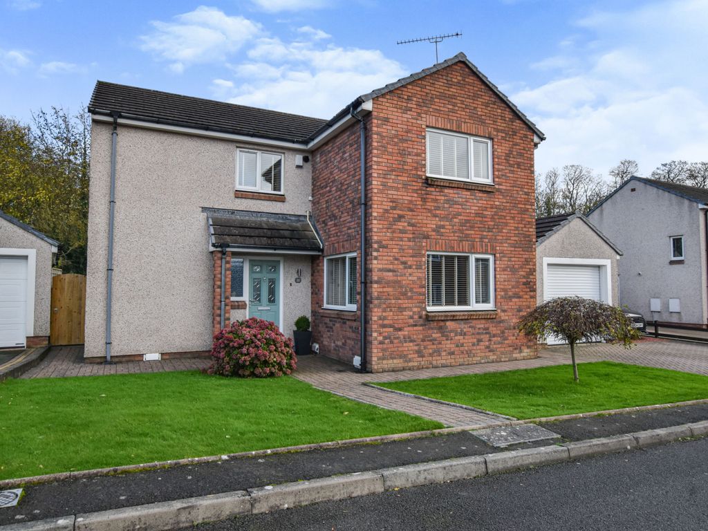 3 bed detached house for sale in Elbra Farm Close, Ellenborough