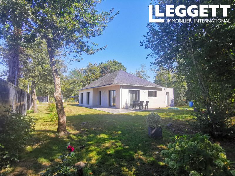 3 bed villa for sale in SaintVincentSurOust, Morbihan, Bretagne, £