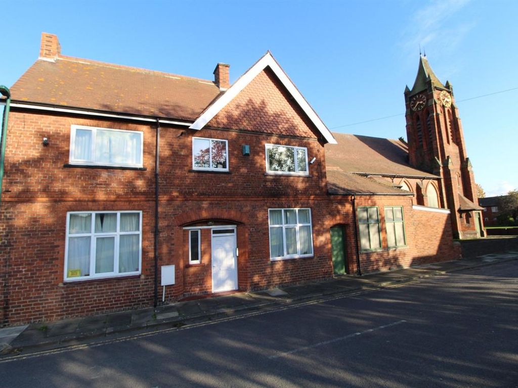 Studio to rent in Flat, Church House, Napier Street, South Bank, Middlesbrough TS6 Zoopla