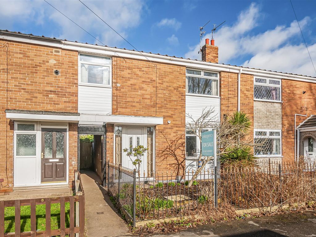 3 bed terraced house for sale in Dringshaw, Hull HU6, £85,000 Zoopla