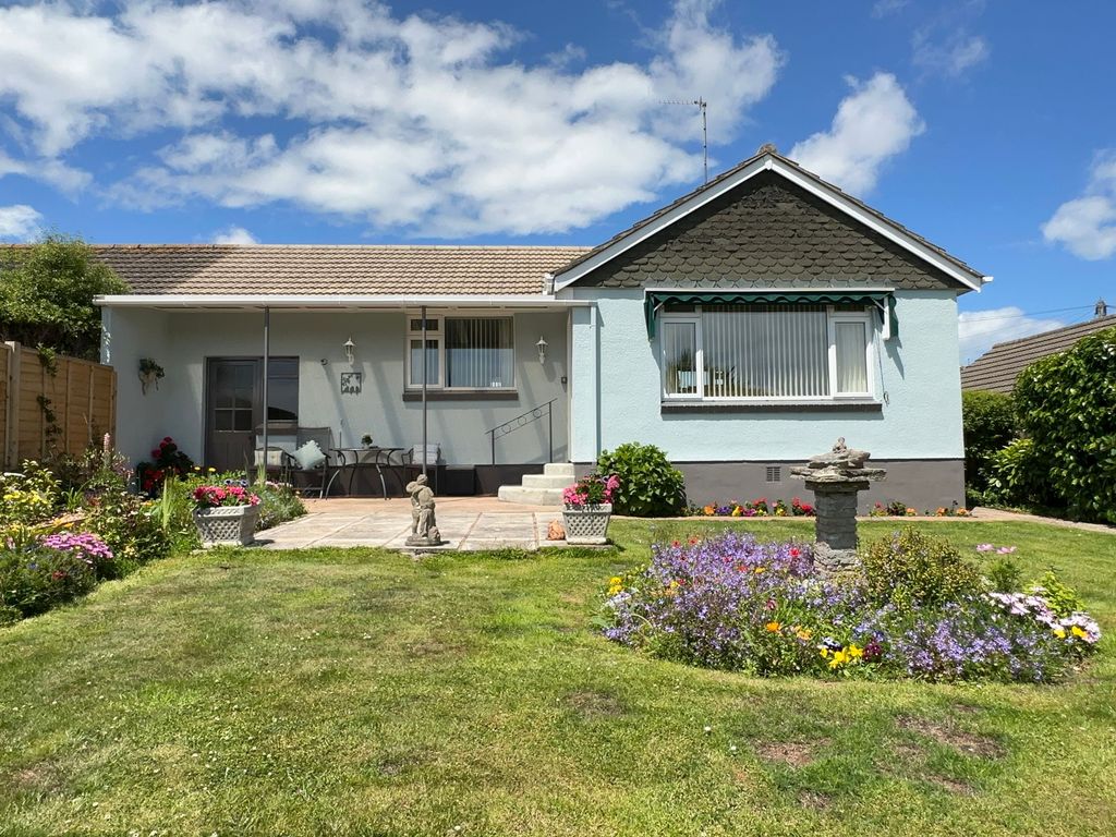 2 bed semidetached bungalow for sale in Stella Road, Preston, Paignton