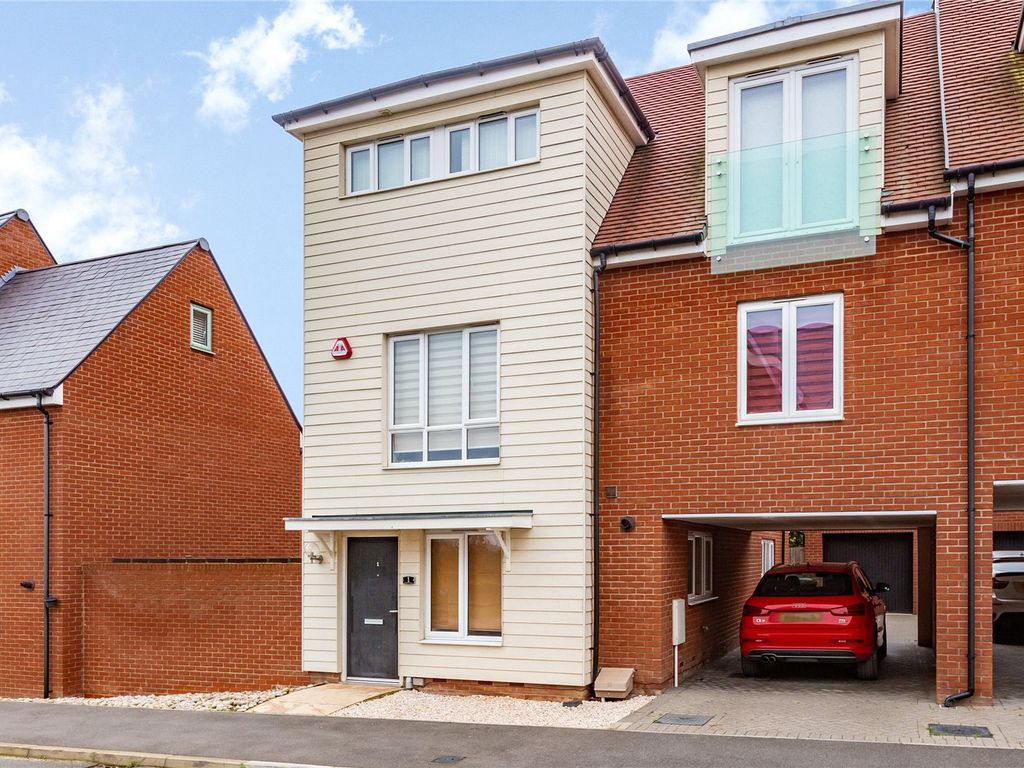 Fairway Drive, Chelmsford, Essex CM3