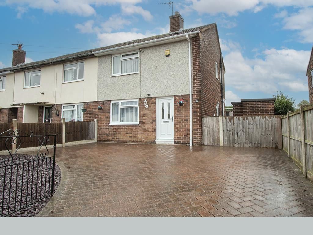 2 bed terraced house for sale in Heather Avenue, Heath, Chesterfield