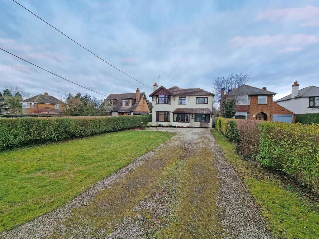 4 bed detached house for sale in Rugby Road, Long Lawford, Rugby CV23