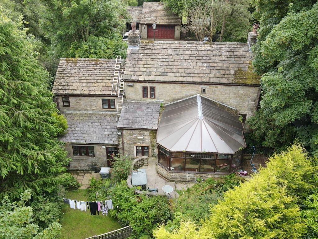 3 bed cottage for sale in Walmersley Old Road, Walmersley, Bury BL9