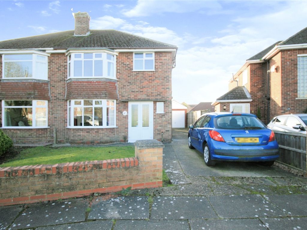 3 bed semidetached house for sale in Allestree Drive, Scartho
