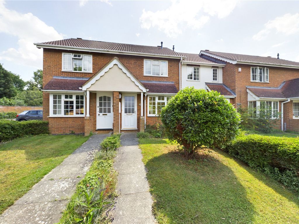 2 bed terraced house for sale in Saddlers Place, Green Drift, Royston, Hertfordshire SG8 Zoopla