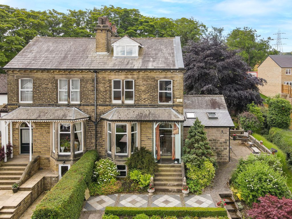 3 bed semidetached house for sale in Bingley Road, Menston, Ilkley